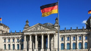 ألمانيا تبيع بيتكوين بقيمة 2.8 مليار دولار: تدخل في السوق أم مبررات قانونية غامضة؟ اكتشف الآن!