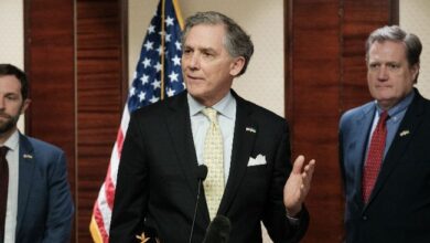 فرينش هيل يتولى رئاسة لجنة قوية في الكونغرس: تقرير جديد لا تفوت القراءة!