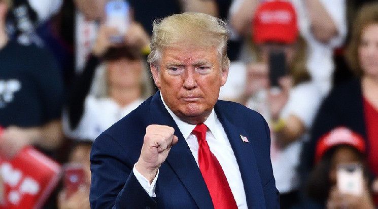 لماذا يرتفع سعر البيتكوين؟ اختبر سعر BTC مستوى جديدًا قبل تنصيب دونالد ترامب! اقرأ السبب الآن.