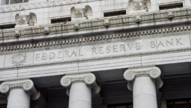 مسؤول من الفيدرالي يكشف رأيه حول احتياطي بيتكوين - اكتشف المزيد!