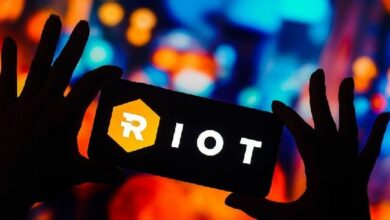 "شراكات جديدة في الذكاء الاصطناعي: شركة ريوت تستعين بمستشارين لاستكشاف فرص لعمال مناجم البيتكوين"