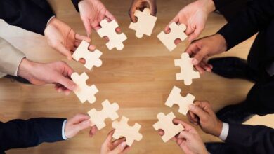 التعاون بين المطورين والمنظمين أساسي لنجاح التمويل اللامركزي، بحسب محامٍ تقني سابق - اكتشف التفاصيل الآن!