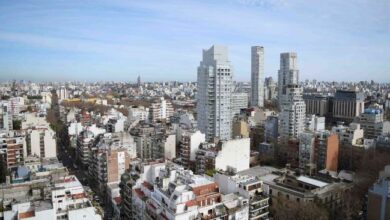 مبتكر عملة LIBRA المثيرة للجدل يطلق MELANIA ويزعم اقتناص التوكينين - اكتشف التفاصيل الآن!