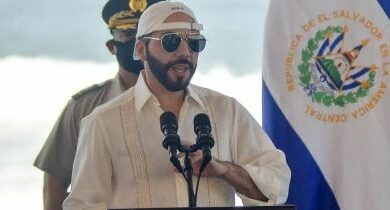 السلفادور تشتري انخفاض البيتكوين: إضافة 5 عملات BTC وسط تراجع السعر إلى $83,000 - اكتشف التفاصيل!