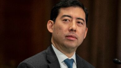 بينما يتحدث الكونغرس عن مشروع قانون العملات الرقمية المثير، المنظمون يعملون بالفعل: تعرف على التفاصيل الآن!