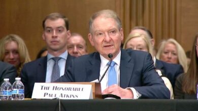 "بول أتكينز مرشح ترامب لرئاسة هيئة الأوراق المالية يعد بموقف جديد تجاه العملات الرقمية.. اكتشف التفاصيل!"