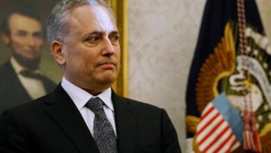 دايفيد ساكس يرد على اتهامات تضارب المصالح في احتياطات التشفير الأمريكية - اكتشف التفاصيل الآن!