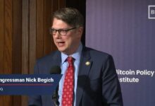 تعرف على النائب نيكولاس بيجيتش: أحد رواد البيتكوين الأوائل