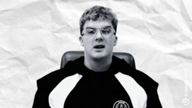 "هايدن ديفيس لا يزال يبيع عملة MELANIA للتبادبات وبرك السيولة – اكتشف التفاصيل الآن!"