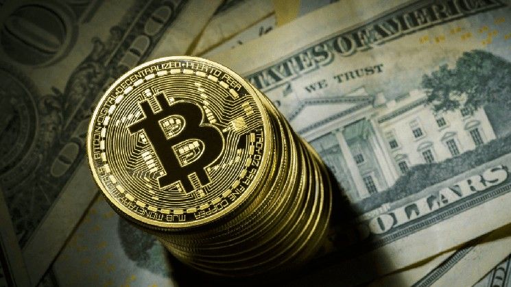 "بيتكوين يلامس 93,928 دولار كأعلى مستوى يومي.. تقاطع الذهب يشعل حمى الصعود – تعرف على التفاصيل!"