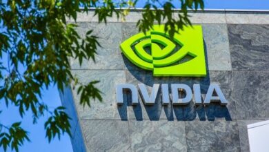 "أرباح Nvidia تتجاوز التوقعات.. هل تُنعش العملات الرقمية المرتبطة بالذكاء الاصطناعي؟"