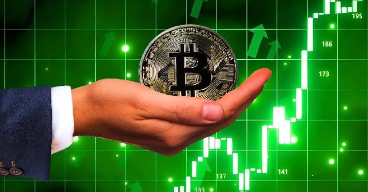 "سعر البيتكوين يتجاوز 97 ألف دولار: ما التوقعات القادمة؟ اكتشف الآن!"