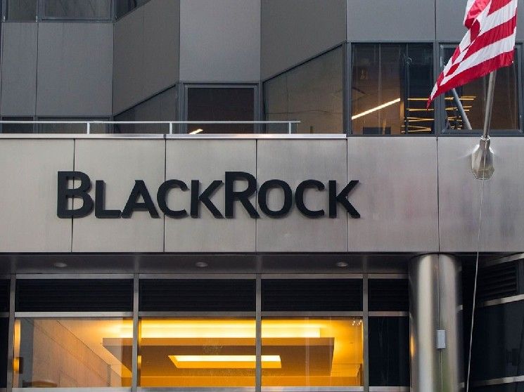 "البيتكوين قد يتحول إلى أداة استثمارية منخفضة المخاطر وفقًا لـ BlackRock – اكتشف التفاصيل الآن!"