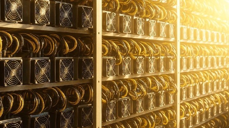 أسهم تعدين البيتكوين تواصل ارتفاعها مع تقدم شركة Applied Digital في مكاسب يوم الجمعة – تعرف على التفاصيل الآن!