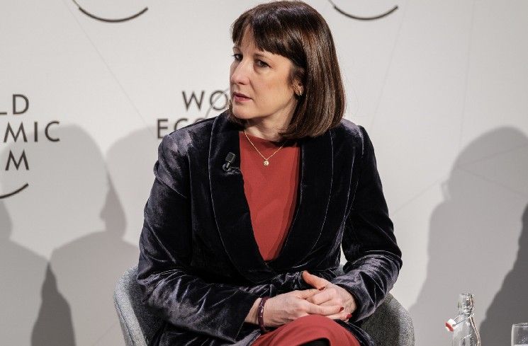 "بريطانيا تسير على خطى أمريكا في تبني العملات الرقمية: تعرف على التفاصيل الآن!"