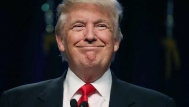 **عاجل: محكمة استئناف أمريكية تعيد فرض التعريفات الجمركية التي علقها ترامب – ما الذي يحدث؟ اكتشف التفاصيل الآن!**