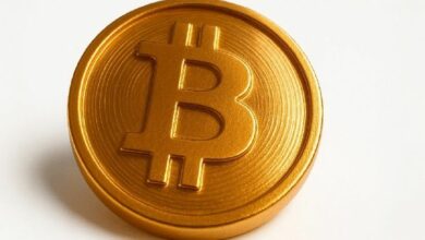 "مراقبة سعر البيتكوين: هل يمكن أن يشكل التراكم القاعدة للصعود القادم؟ اكتشف الآن!"