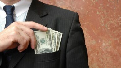 انخفاض حاد في أسعار دوجكوين وكاردانو وسولانا مع عمليات جني الأرباح بعد أسبوع من الصعود القوي للعملات الرقمية