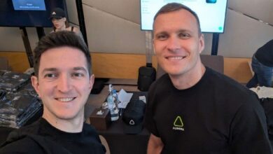 "لا حاجة للبرمجة ولا التعقيد: ديكلان هانون يوضح كيف تجعل أورورا لابس البلوكشين في متناول الجميع"