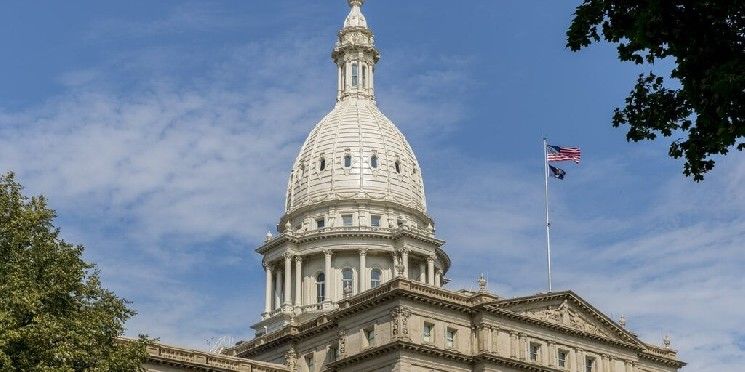 "مشرعو ميشيغان يقدمون أربعة مشاريع قوانين جديدة متعلقة بالعملات الرقمية – تعرف على التفاصيل الآن!"