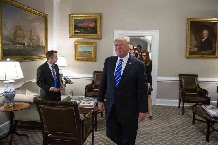 "أول 100 يوم لترمب في الحكم تمحو أكثر من 20,000 مليونير بيتكوين – اكتشف التفاصيل الآن!"