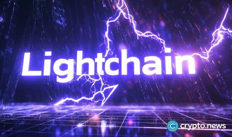 "Lightchain AI من بين أكثر الطروحات الأولية إثارة في عالم الكريبتو! جمعت 19.6 مليون دولار مع تصاعد حماس ETF لـ Solana – اكتشف التفاصيل الآن!"