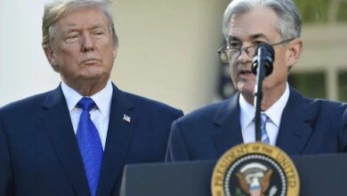 **عاجل: رئيس مجلس الاحتياطي الفيدرالي جيروم باول يعقد اجتماعًا مفاجئًا مع الرئيس الأمريكي دونالد ترامب! اكتشف التفاصيل الآن**