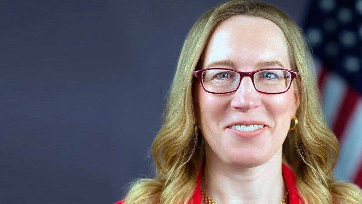 رئيسة فريق العمل المشترك للعملات الرقمية في هيئة الأوراق المالية الأمريكية "هيستر بيرس" تقدم رؤية حاسمة حول "ترامب" وجميع عملات الميم – اكتشف التفاصيل الآن!