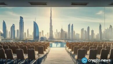 "مؤتمرات العملات الرقمية تتوسع.. والخبراء يحذرون من ارتفاع عمليات الاحتيال – تعرف على كيفية الحماية"