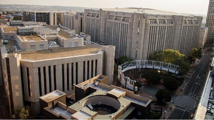 "بنك جنوب إفريقيا المركزي: قوانين مراقبة الصرف 'المتقادمة' لا تزال سارية لتنظيم العملات الرقمية – تعرف على التفاصيل!"