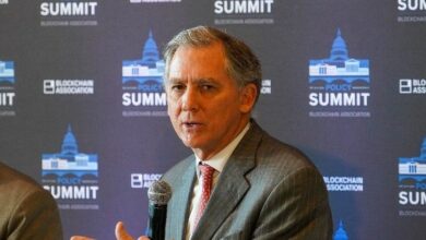 "مشاريع قوانين العملات المستقرة في الكونجرس تحتاج إلى توافق في عدة نقاط: تأكيد من الفرنسي هيل – تعرف على التفاصيل الآن!"