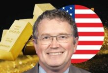 "أعضاء الكونجرس الأمريكي يقدمون مشروع قانون لإجراء أول تدقيق شامل لاحتياطيات الذهب الأمريكية – تعرف على التفاصيل!"