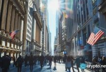 "مؤشر داو جونز ينهي سلسلة مكاسبه مع تقرير البنك الفيدرالي عن نمو ضعيف وتكاليف متصاعدة – اكتشف التفاصيل الآن!"