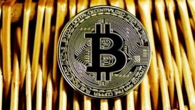 "بيتكوين قد يفاجئ المتعاملين بالبيع: ارتفاع الطلب على البيع على المكشوف يشير إلى نطاق 100–110 ألف دولار"