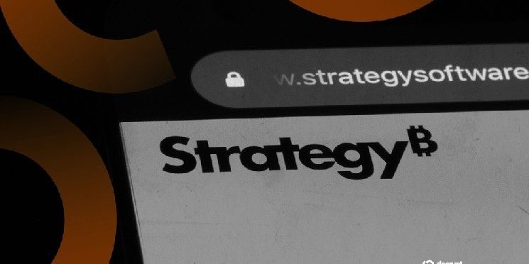 "مفاتيح عامة: Coinbase وMSTR تحطمان الأرقام القياسية.. من يمتلك مليارات البيتكوين في استراتيجية التخزين؟ اكتشف الآن!"