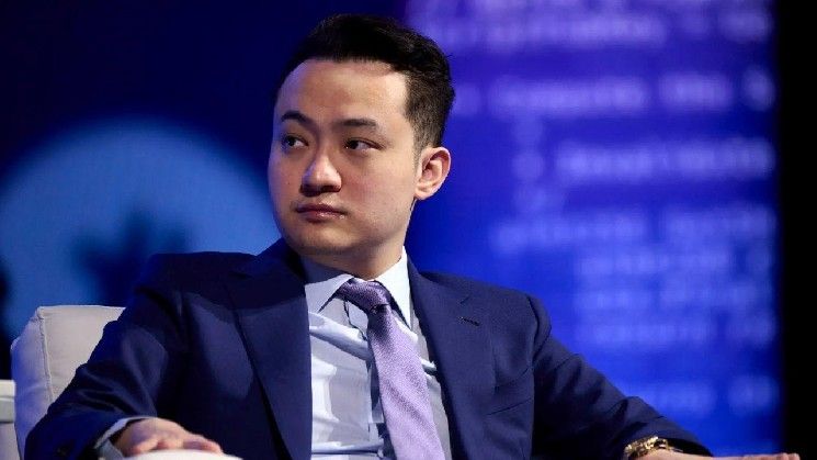 جاستن صن يدق جرس ناسداك لصالح شركة ترون: شاهد لحظة التاريخ في عالم العملات الرقمية!