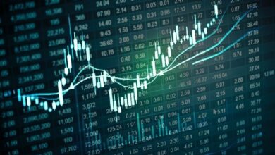 "البيتكوين يهبط إلى 115 ألف دولار بينما يتعثر مؤشر داو جونز عند القمة ديسمبر-يناير: اكتشف التفاصيل الآن!"