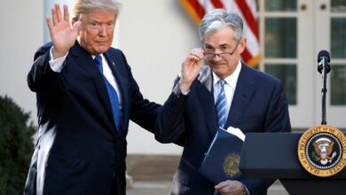 "الرئيس الأمريكي دونالد ترامب ومسؤول الاحتياطي الفيدرالي باركن يوجهان تصريحات حاسمة بشأن الاقتصاد الأمريكي – ويعود ترامب للحديث عن باول"