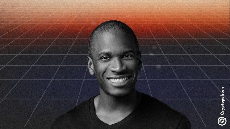 "آرثر هايز: العملات المستقرة ستمول أجندة ترامب 'الفاشية' – اكتشف التفاصيل الآن!"