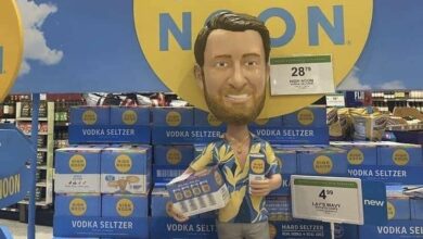 "ديف بورتنوي يراهن بقوة على انخفاض تسلا ويستثمر 10 ملايين دولار في أسهم TSLA – اكتشف التفاصيل الآن!"