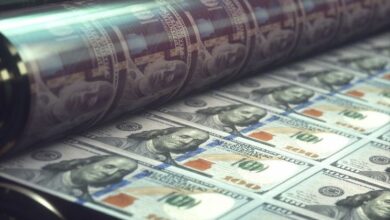 "العُملة المستقرة تتصدر: مستقبل التمويل الرقمي هنا!"