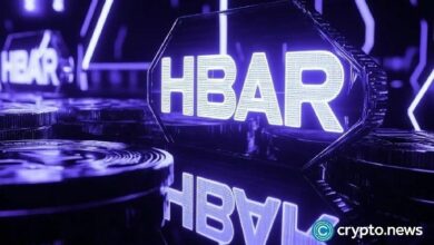 "HBAR تتراجع إلى منطقة الهبوط لكن التقاطع الذهبي ونمو التطبيقات اللامركزية تشير إلى انتعاش قريب!"
