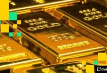 بتكوين يرتفع قليلاً بينما يأخذ الذهب استراحة من صعوده