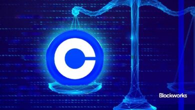 ضحايا اختراق بيانات Coinbase يدرسون خياراتهم القانونية