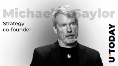 سايلور ينهي التكهنات حول ماهية البيتكوين