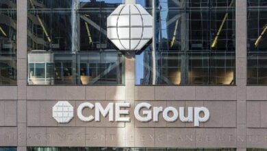 بدء تداول خيارات سولانا وعقود آربى المستقبلية على سى إم إى