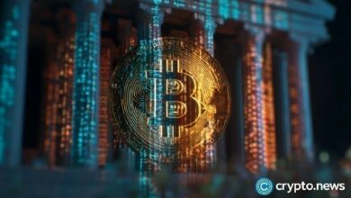 توقع سعر البيتكوين: هل سيرتفع البيتكوين مع تحول الذهب إلى ثاني أكبر احتياطي عالمي؟