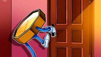 "البيت في أمان.. لكن الباب مغلق: عطل AWS يكشف نقطة الضعف الكبرى في عالم العملات الرقمية"