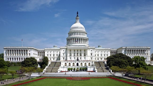 مشرعون أمريكيون يتلقون 250 ألف رسالة للمطالبة بحماية عوائد العملات المستقرة
