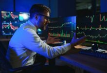 زخم ستاركنيت (STRK) يتراجع بعد سحب فيتاليك بوتيرين لمليون دولار